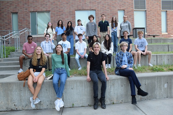 ${imageAsset.metadata.description}